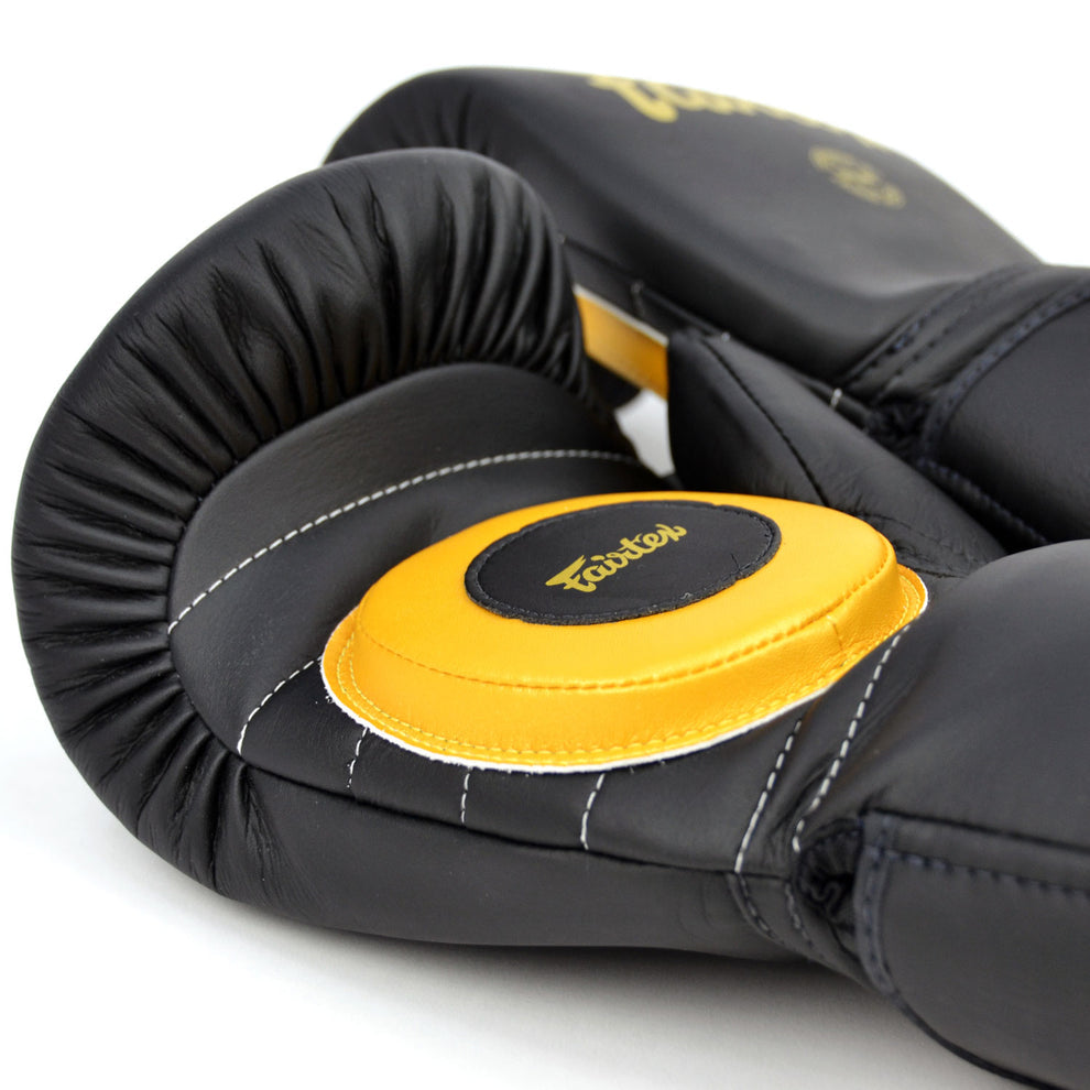 BGV13 Fairtex Coach Sparring Gloves Black-Gold