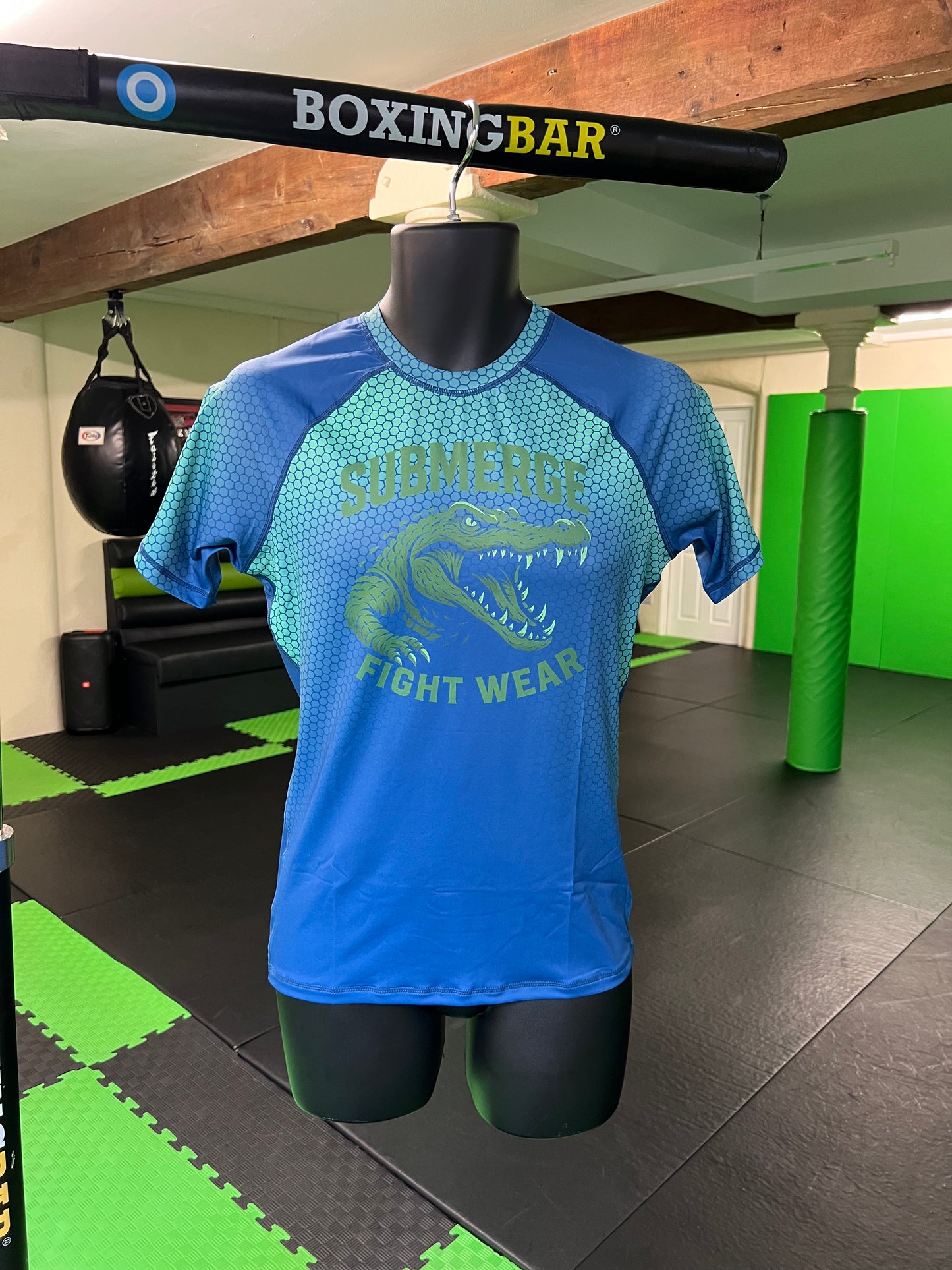 Submerge rashguard short sleeve